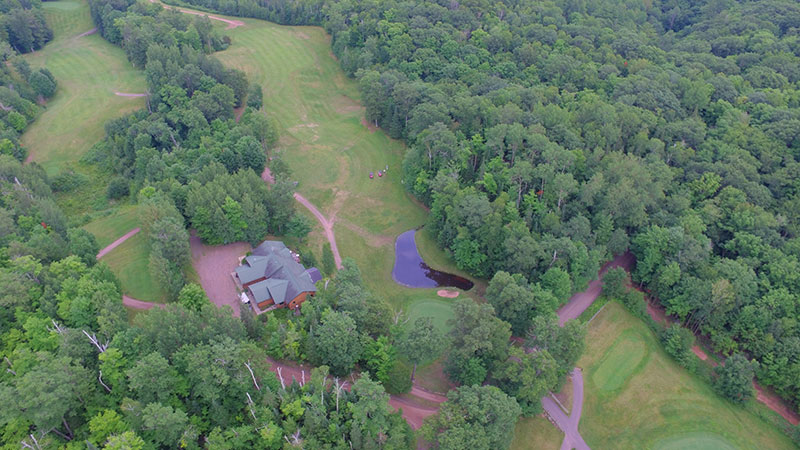 Aerial view of Forest Ridges Golf Course