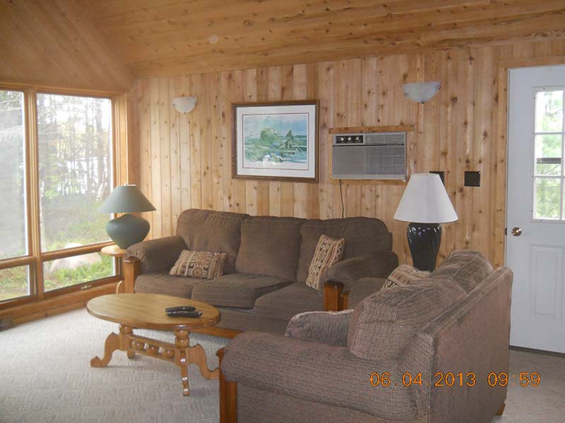 Spruce - living room