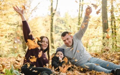 Try These Fall Family Photography Ideas at Lakewoods Resort