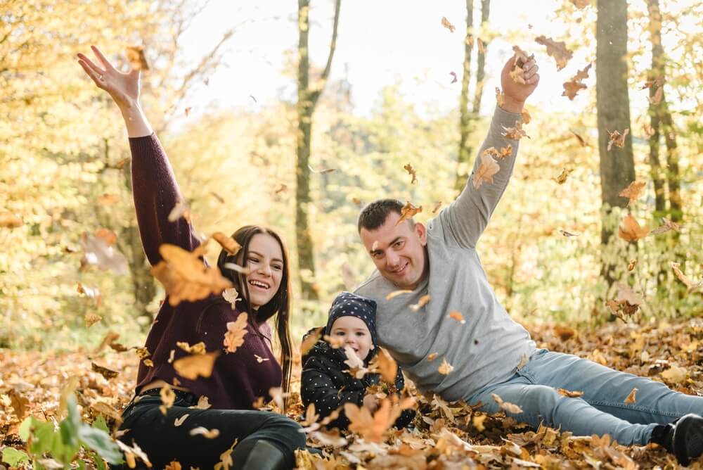 Try These Fall Family Photography Ideas at Lakewoods Resort