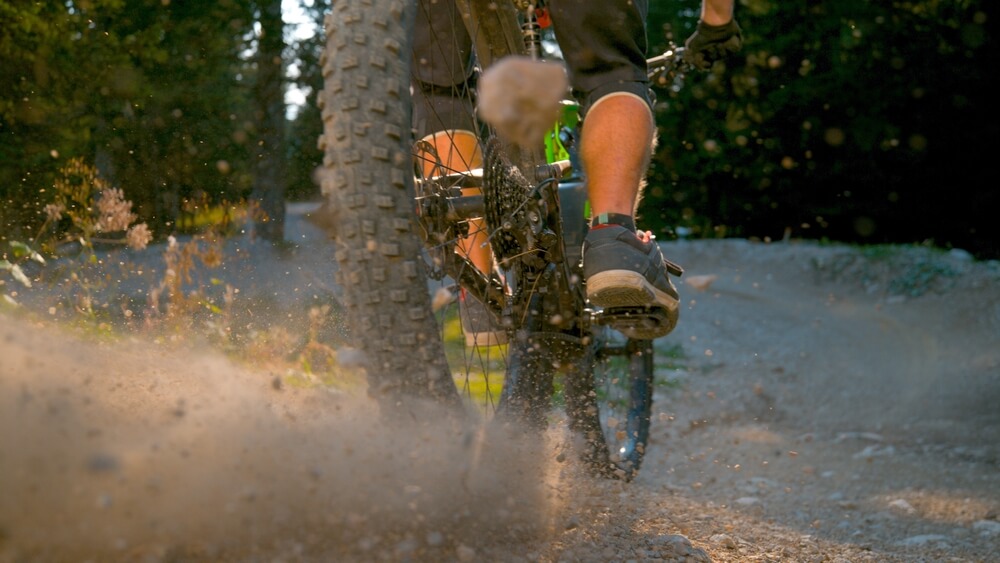 Ride the Chequamegon MTB Festival From Lakewoods Resort: An upclose picture of a man riding a mountain bike